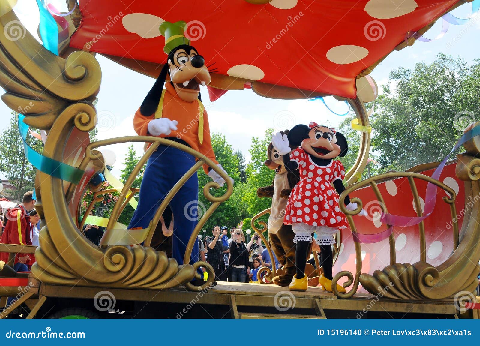 1,271 Disneyland Paris Castle Stock Photos - Free & Royalty-Free Stock  Photos from Dreamstime