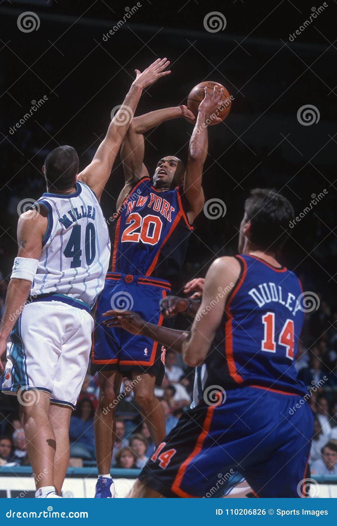 Allan Houston New York Knicks. Editorial Photo Image of money, floor