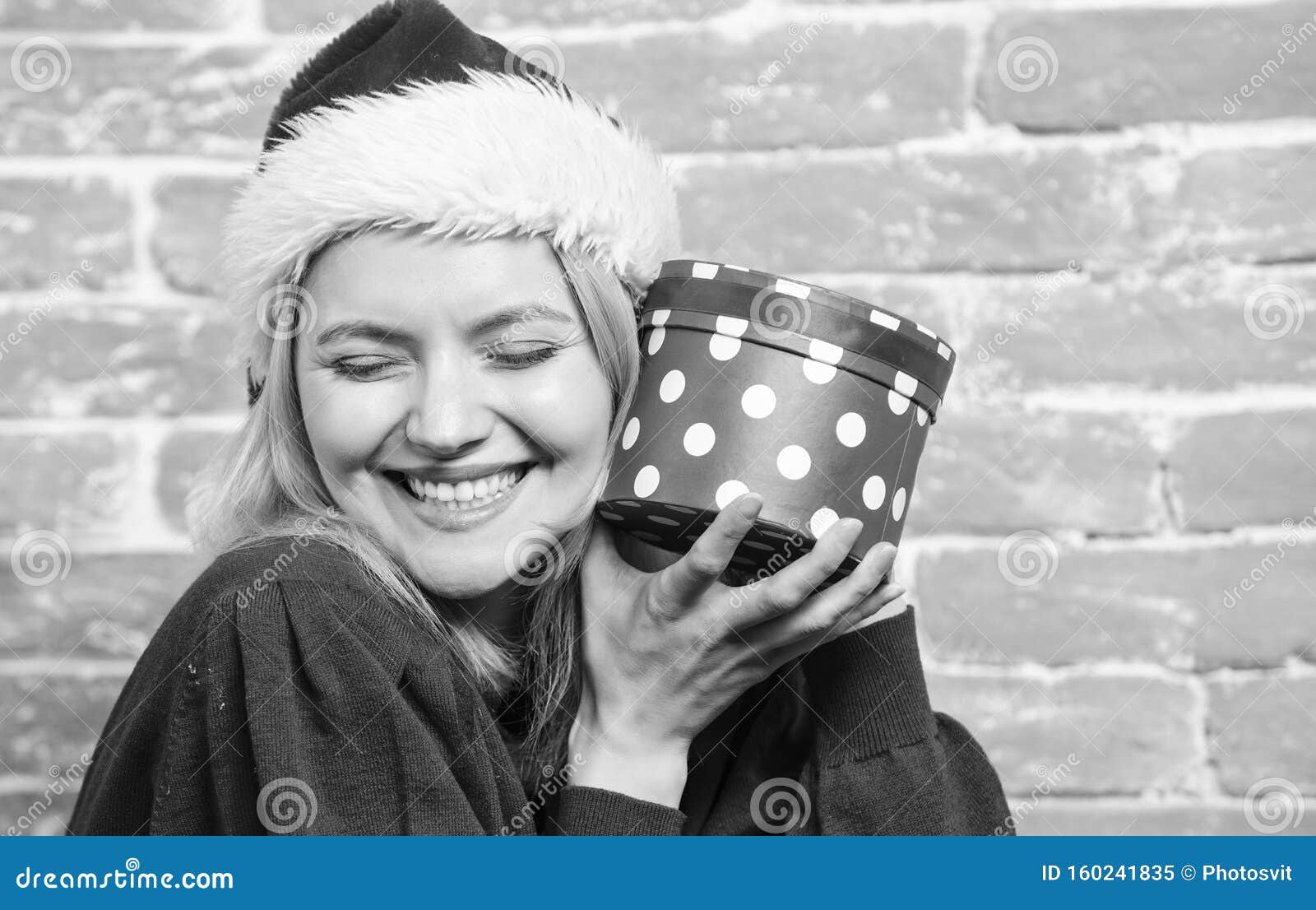 Allt Jag Vill Ha är Julklappar Voman Entusiastisk öppningsgåva Från