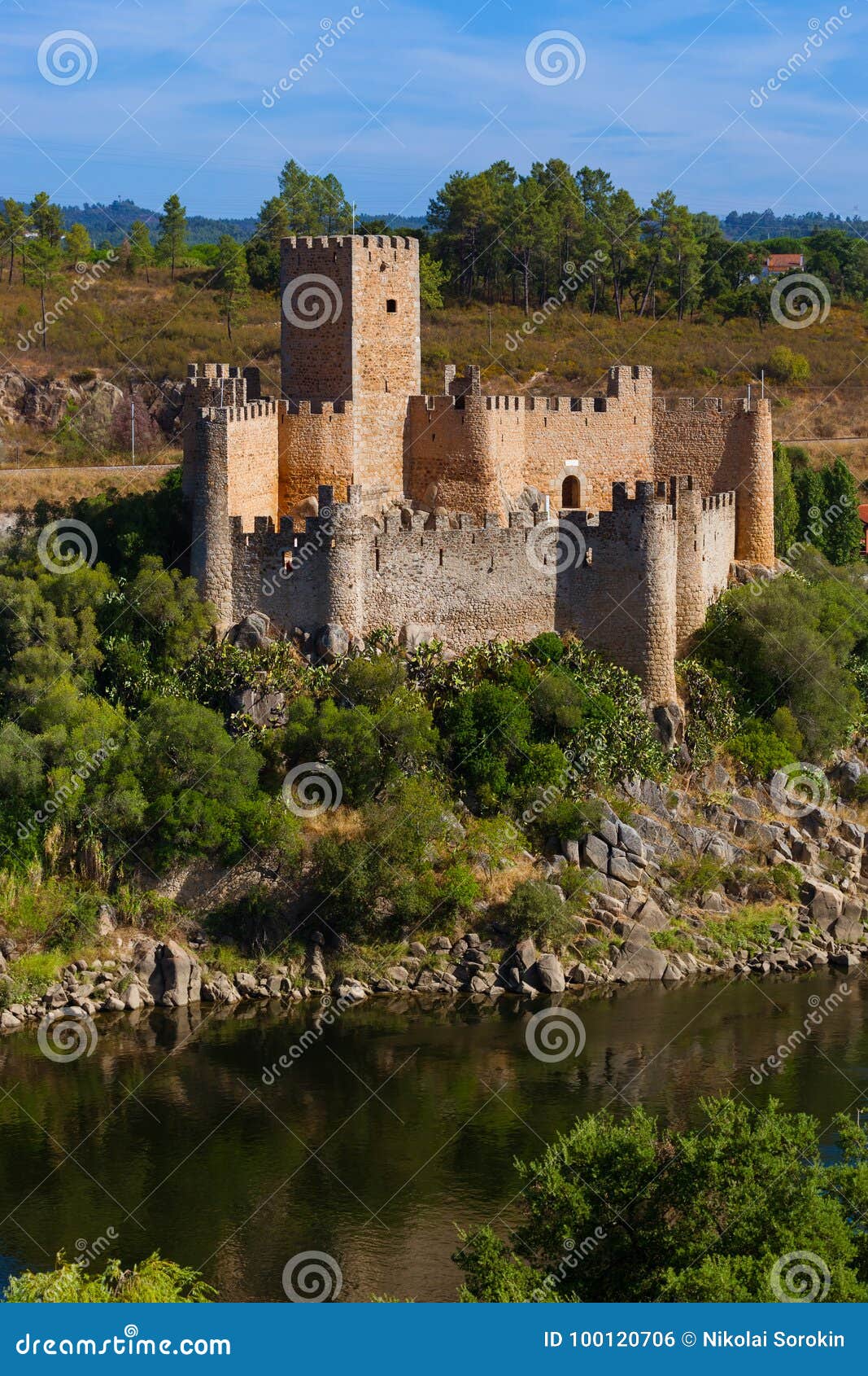 266 Almourol Castle Photos Free Royalty Free Stock Photos From Dreamstime