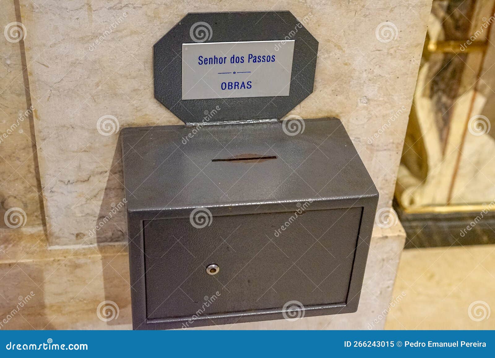 alms box for santo sÃ£o josÃ© the church of nossa senhor dos paÃ§os,velha in downtown lisbon