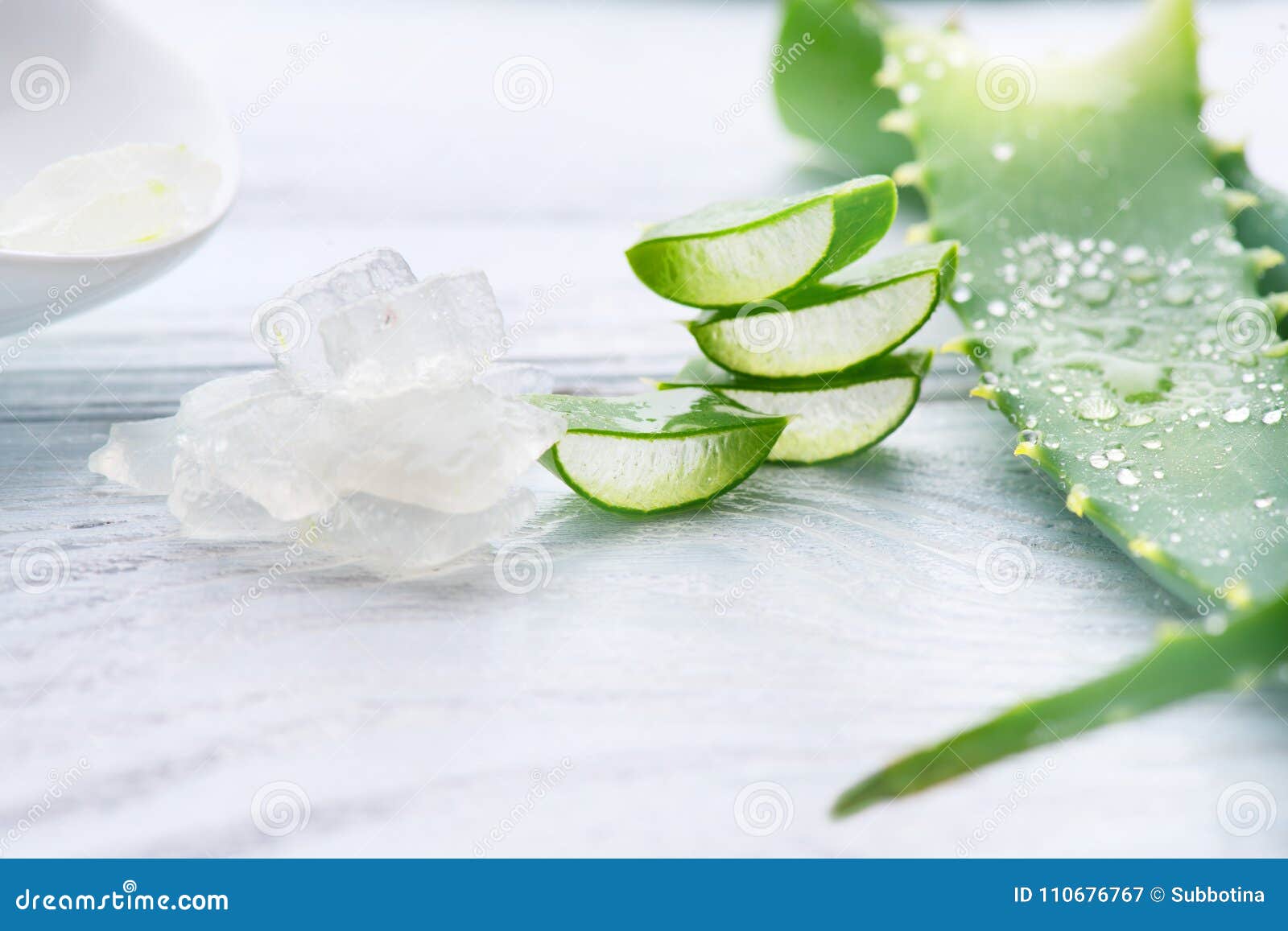 11 953 Aloe Vera Gel Photos Free Royalty Free Stock Photos From Dreamstime