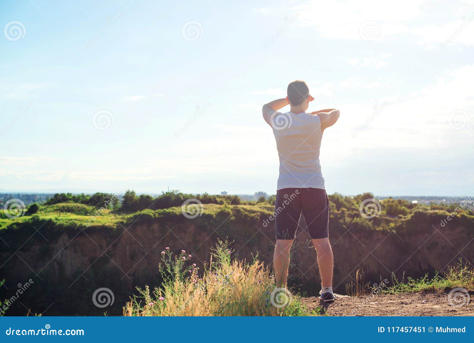 Man Look Far Away on Nature. Image - Image concentration, alone: 117457451