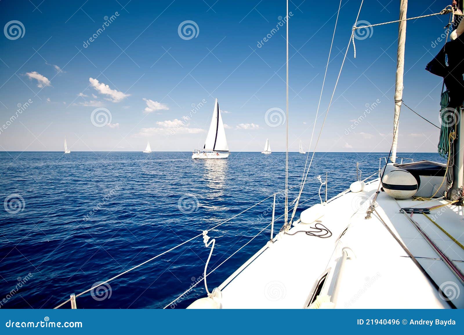 Alone sailing ship yacht stock photo. Image of sail, crew 21940496