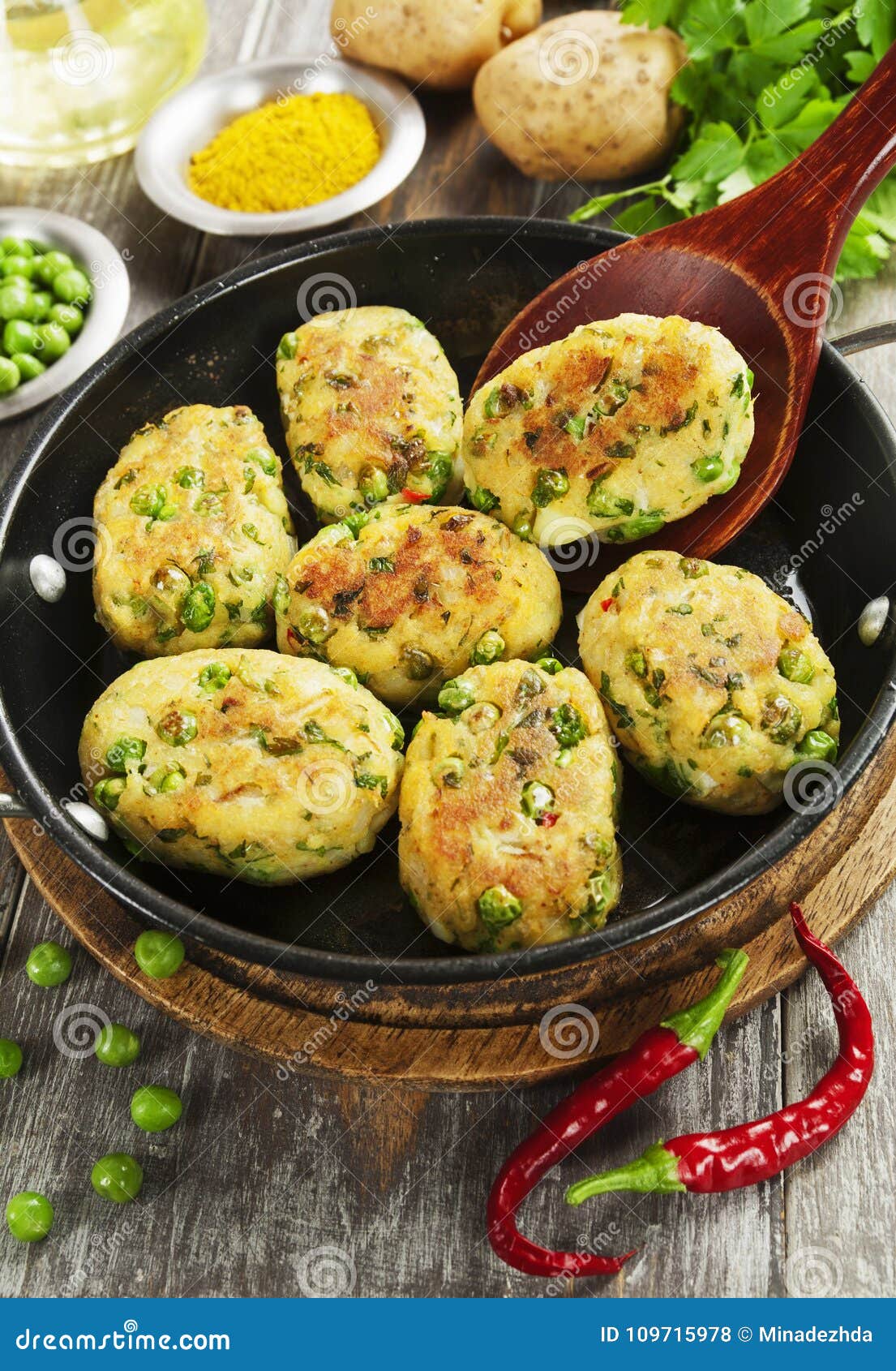 aloo tikki. potato cutlets