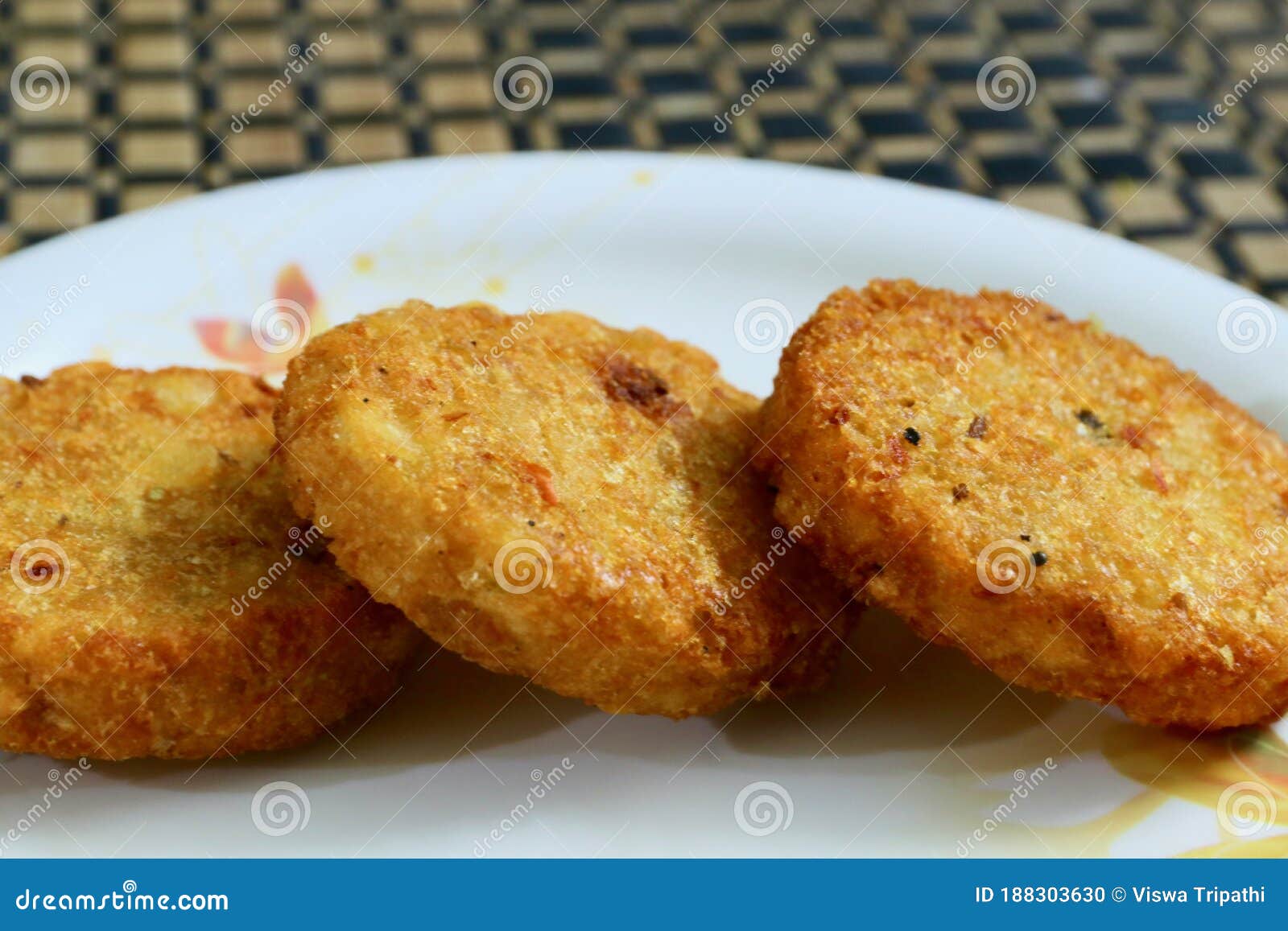 Aloo Tikki Ready To Serve for Evening Snacks Stock Photo - Image ...