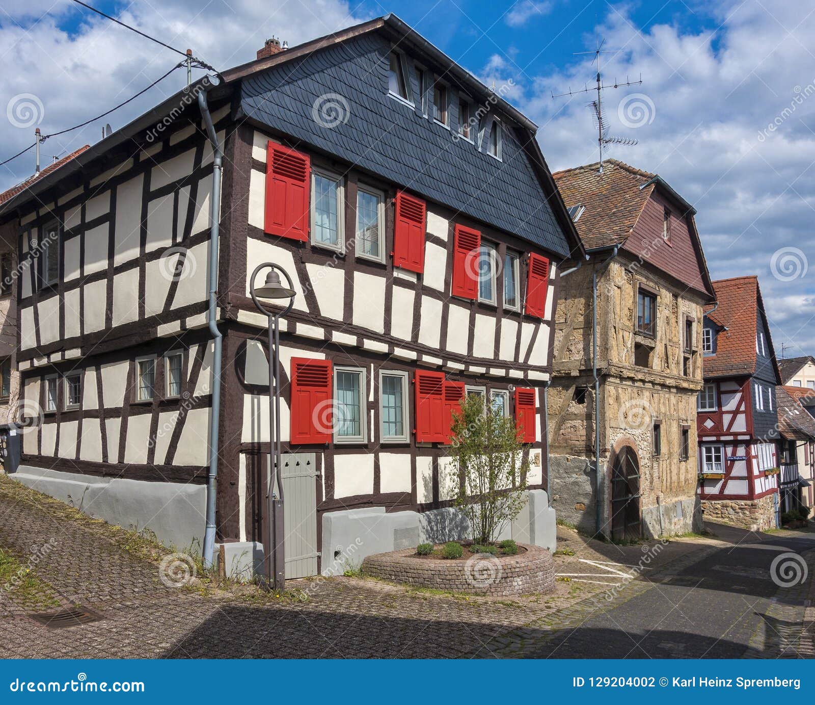 Restored Half Timbered House In The German Small Town Hofheim Im Taunus Stock Photo Image Of Altstadt Ruine 129204002