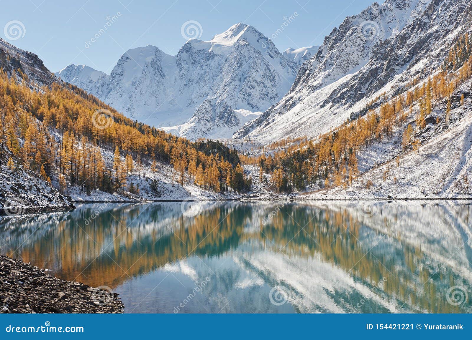 Altai Mountains Russia Siberia Stock Image Image Of Capped Shavla