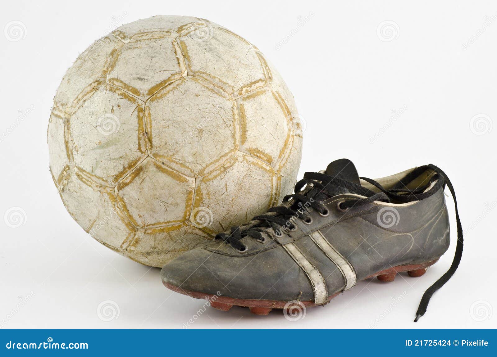 Alter Fussball Stockfoto Bild Von Fussball Alter