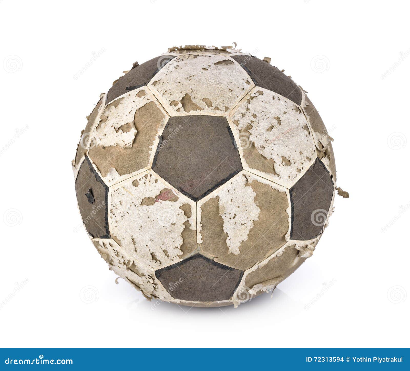 Alter Fussball Auf Weissem Hintergrund Stockfoto Bild Von Fussball Hintergrund