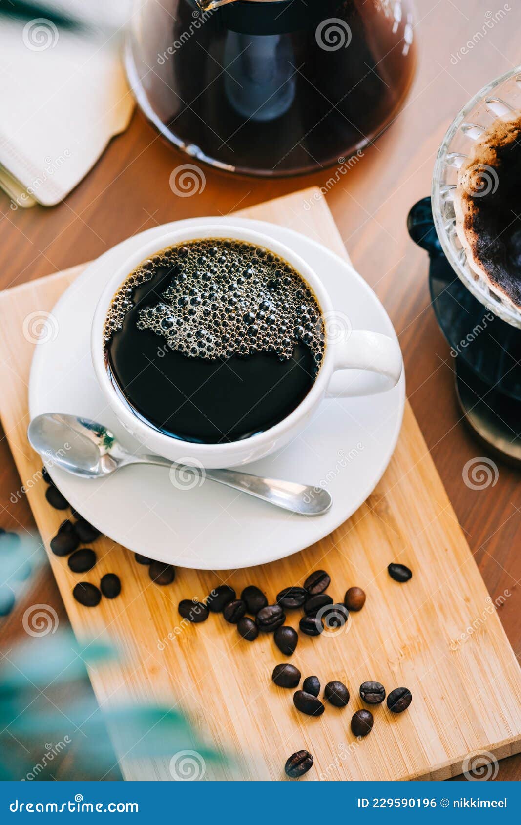 Alternative Coffee Brewing Method, Using Pour Over Dripper and Paper