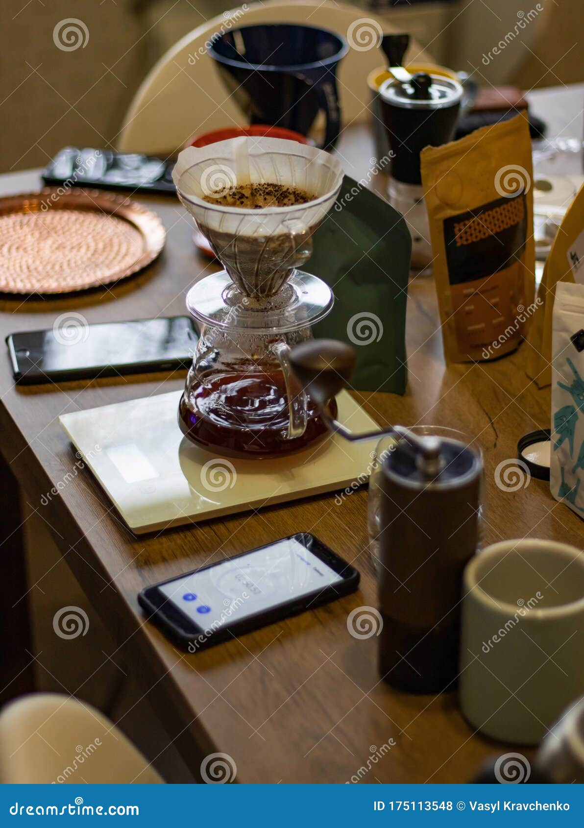 Alternative Manual Coffee Brewing. Accessories and Items for