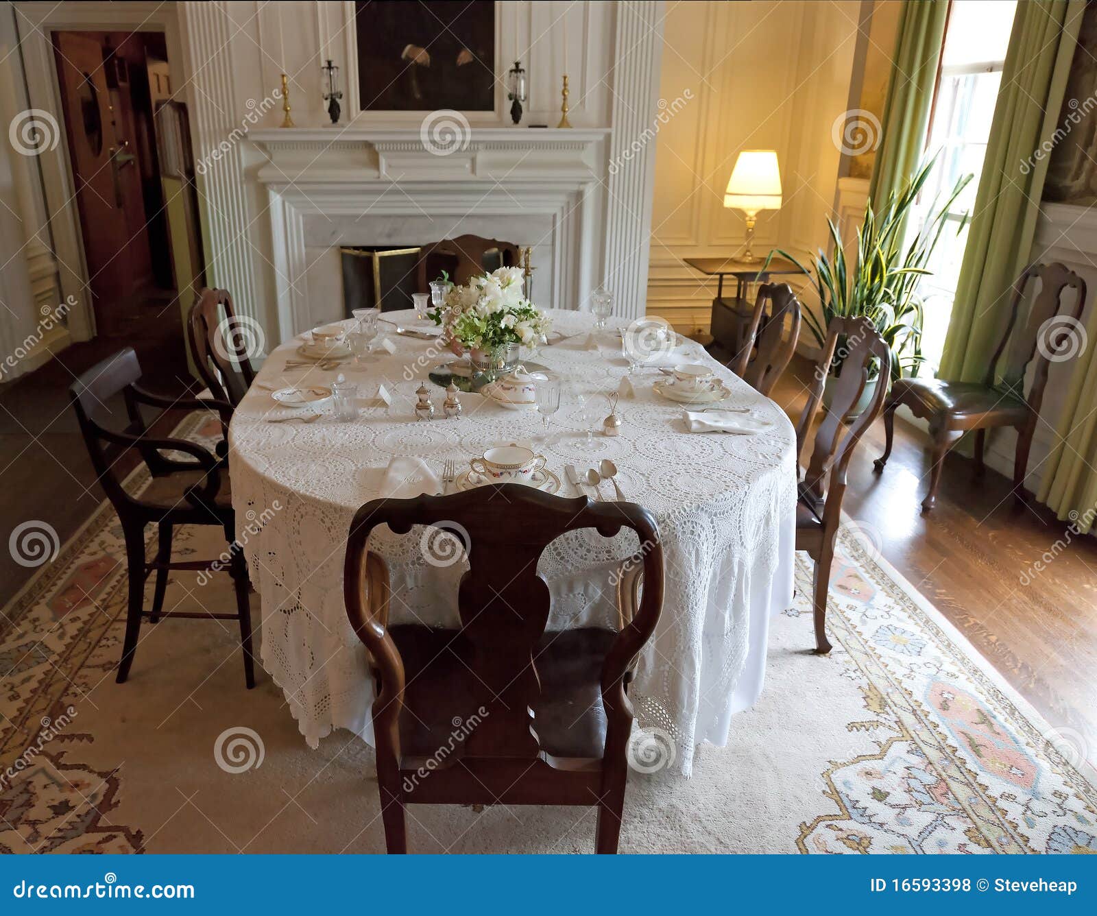 Altmodisches Esszimmer Stockfoto Bild Von Esszimmer 16593398