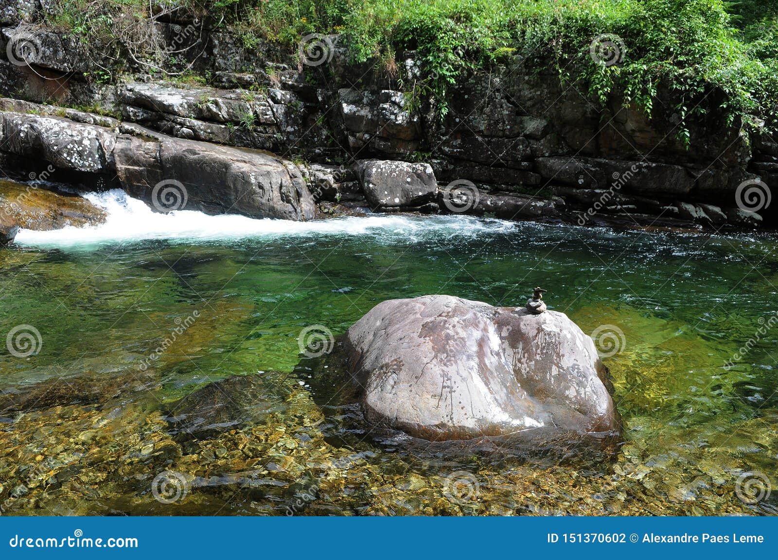 Natural pool in the capital of Brazil 