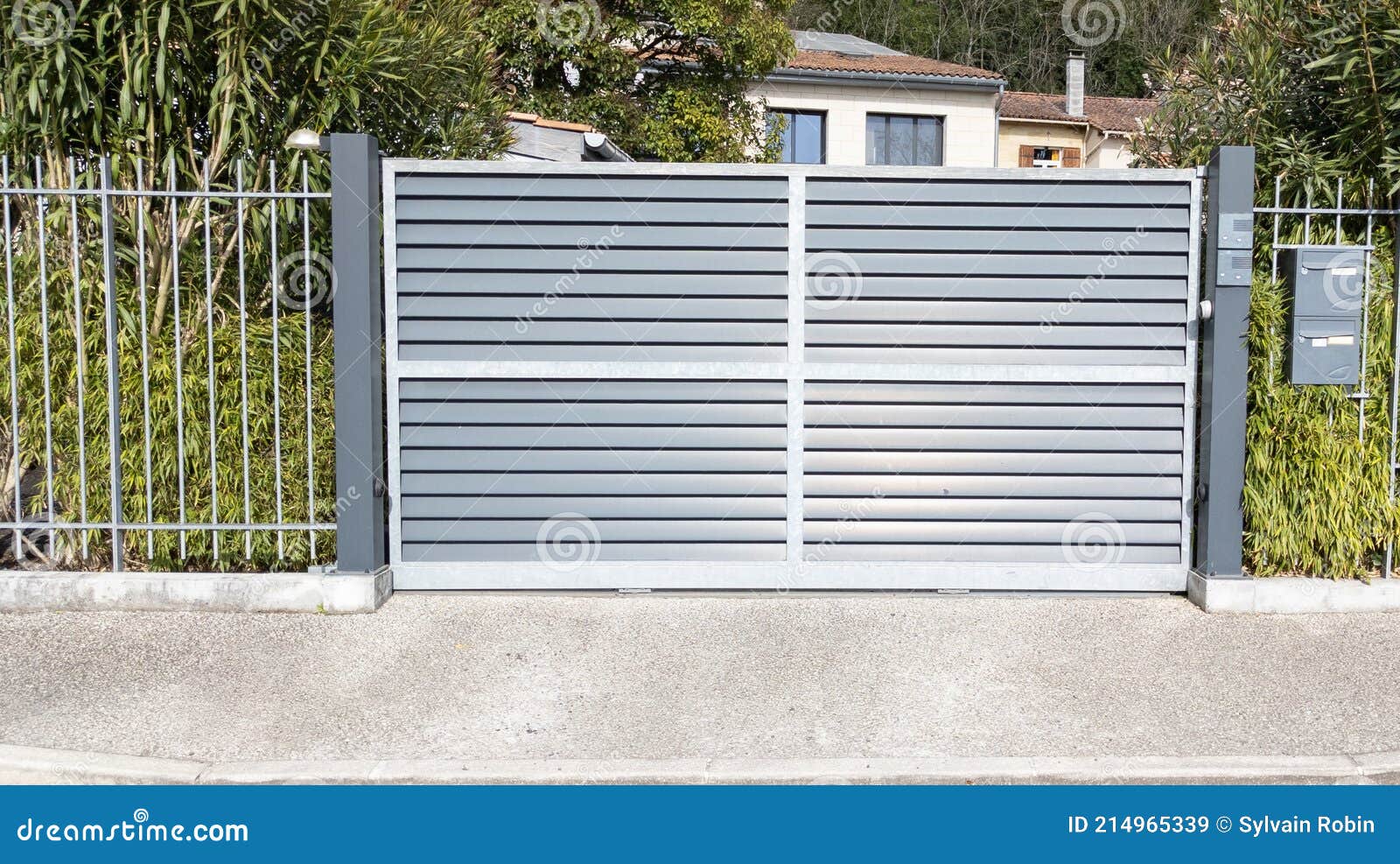 Aluminium Sliding Modern Home Gray Steel Gate Portal of Suburb ...