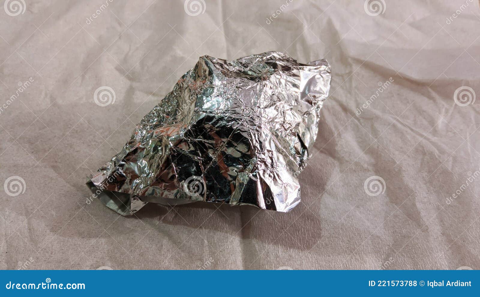 aluminum foil used for coating in cigarette packs.