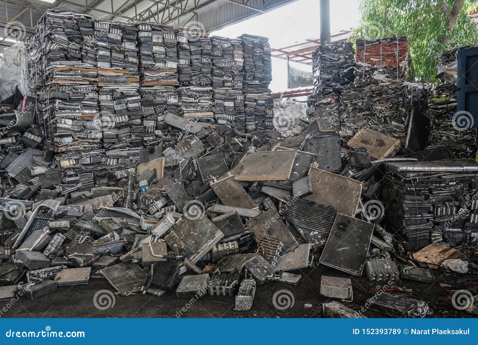 Aluminum for recycle stock image. Image of automobile 152393789