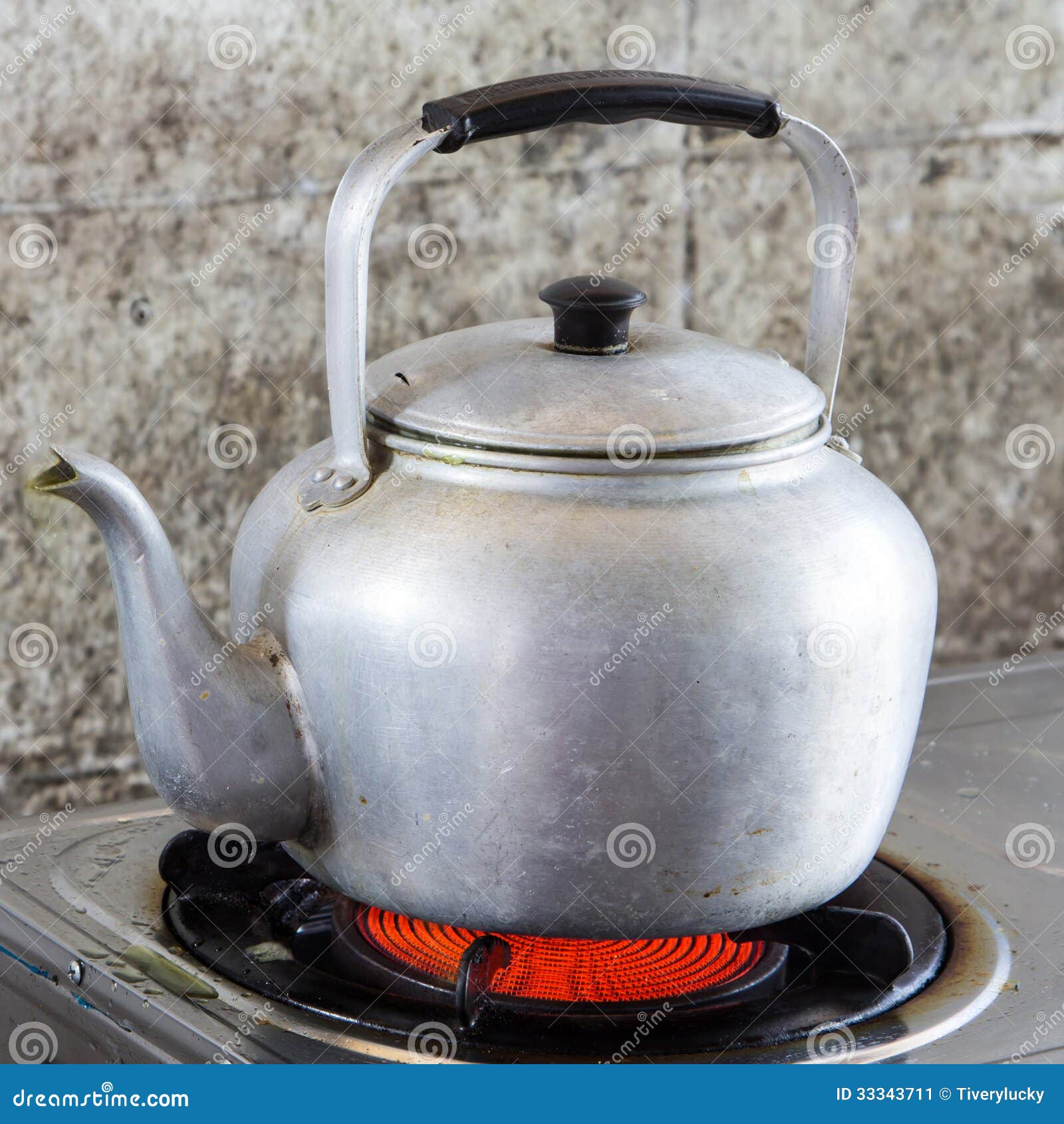 Aluminum tea kettle stock image. Image of close, household 33343711