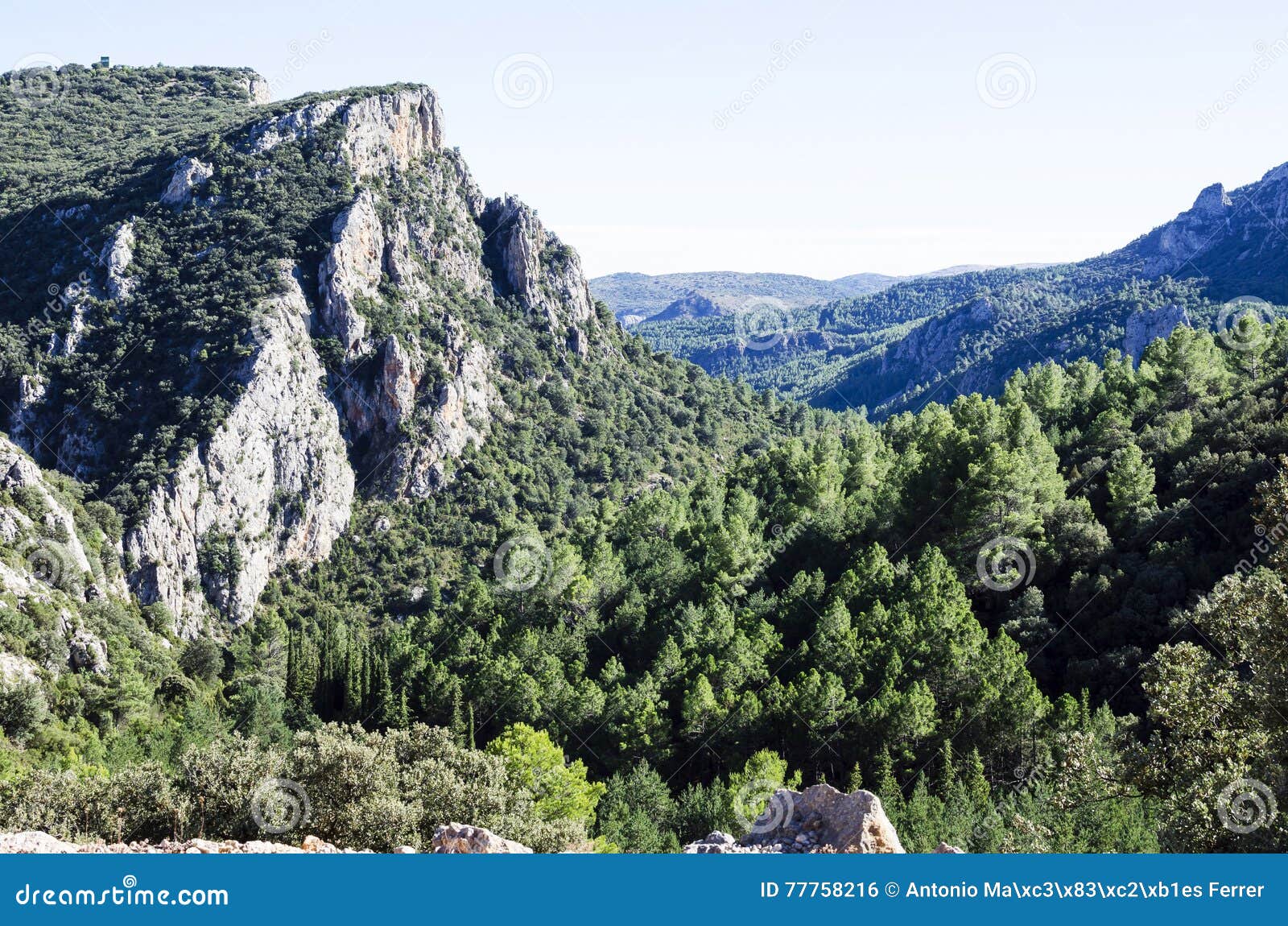 amador rocks, castellon mountains