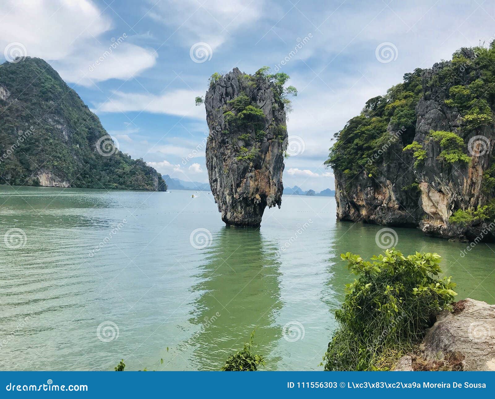 James Bond Island stock image. Image of thailand, bond - 111556303