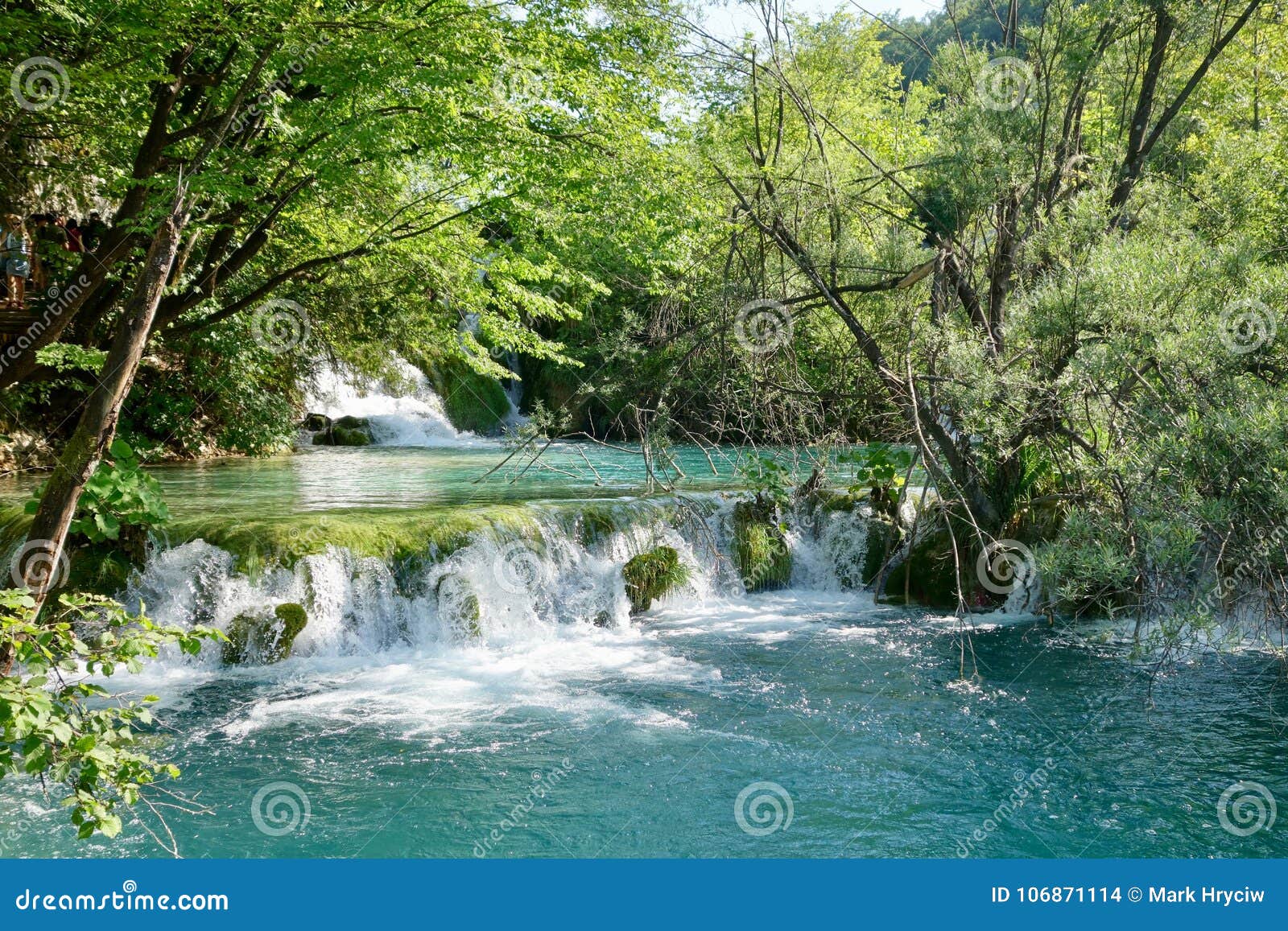 plitvice lakes croatia serene natural waterfalls