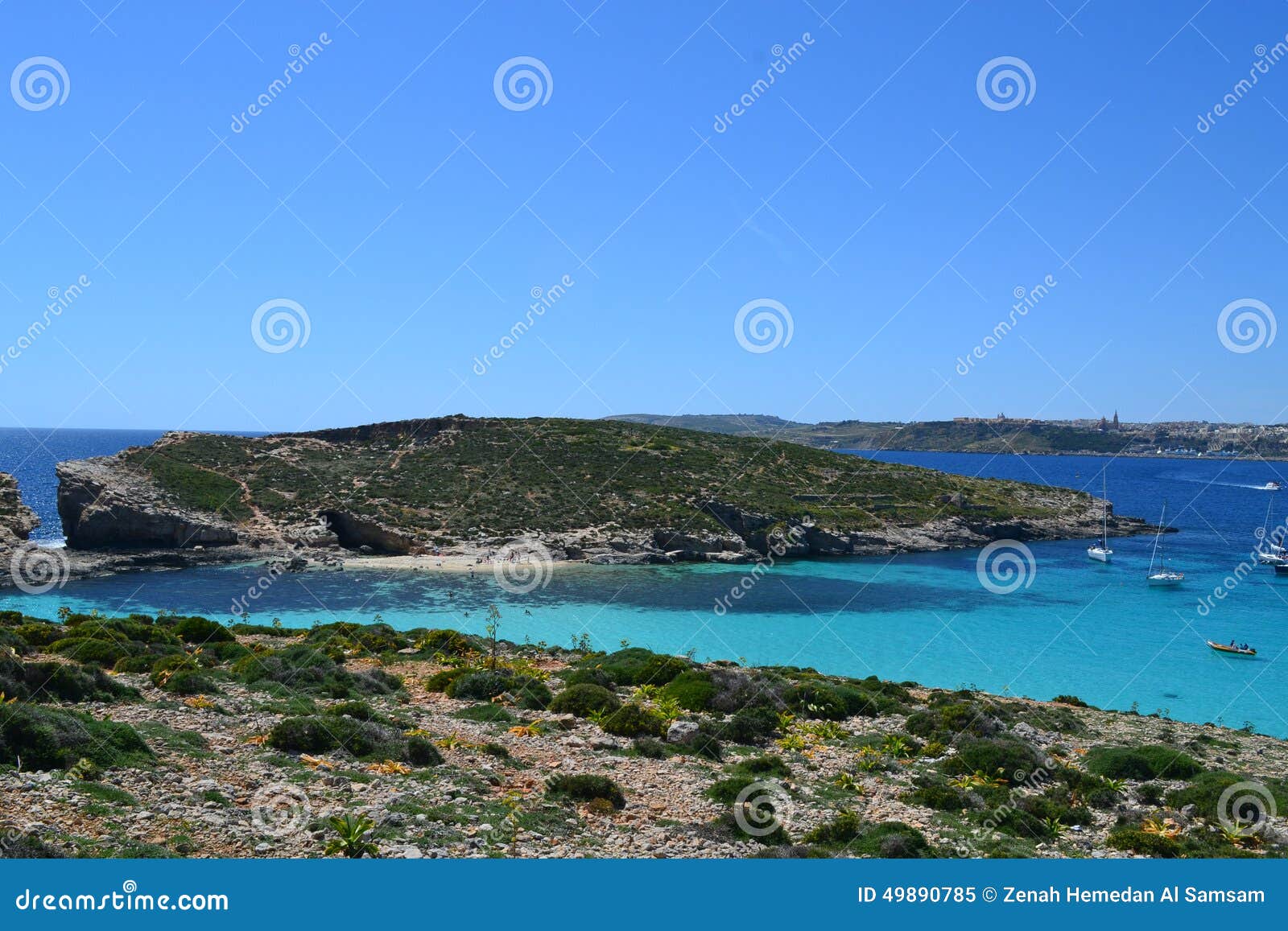 amazing scene of the blue lagoon in comino malta