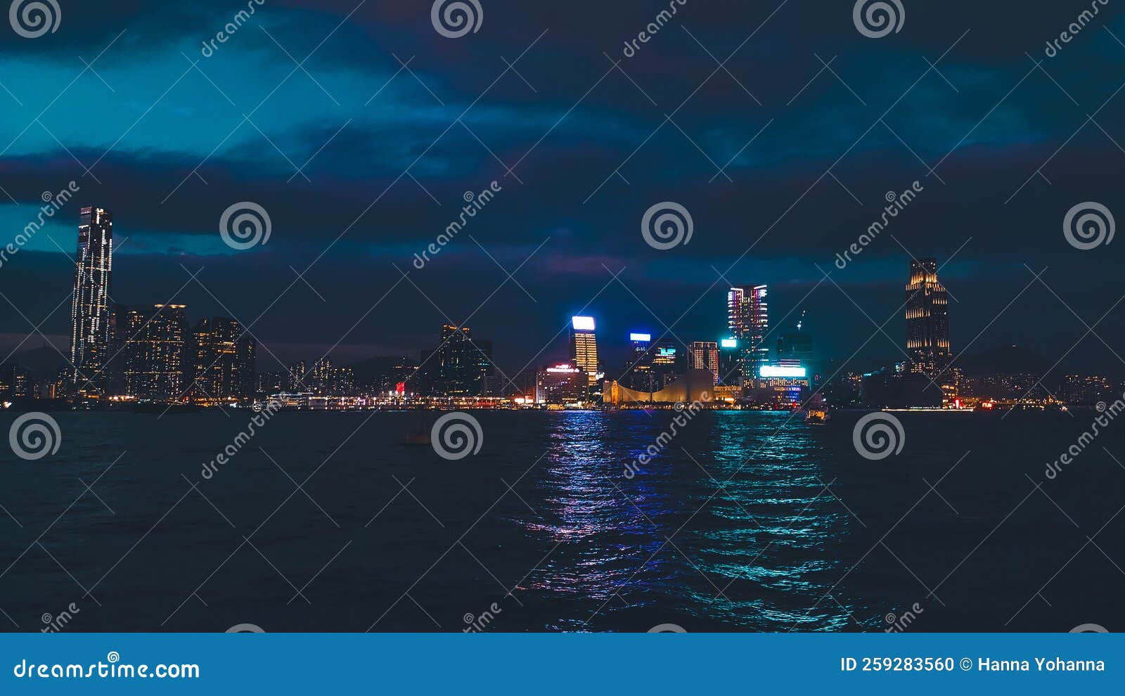 amazing twilight view over hong kong's victoria harbor