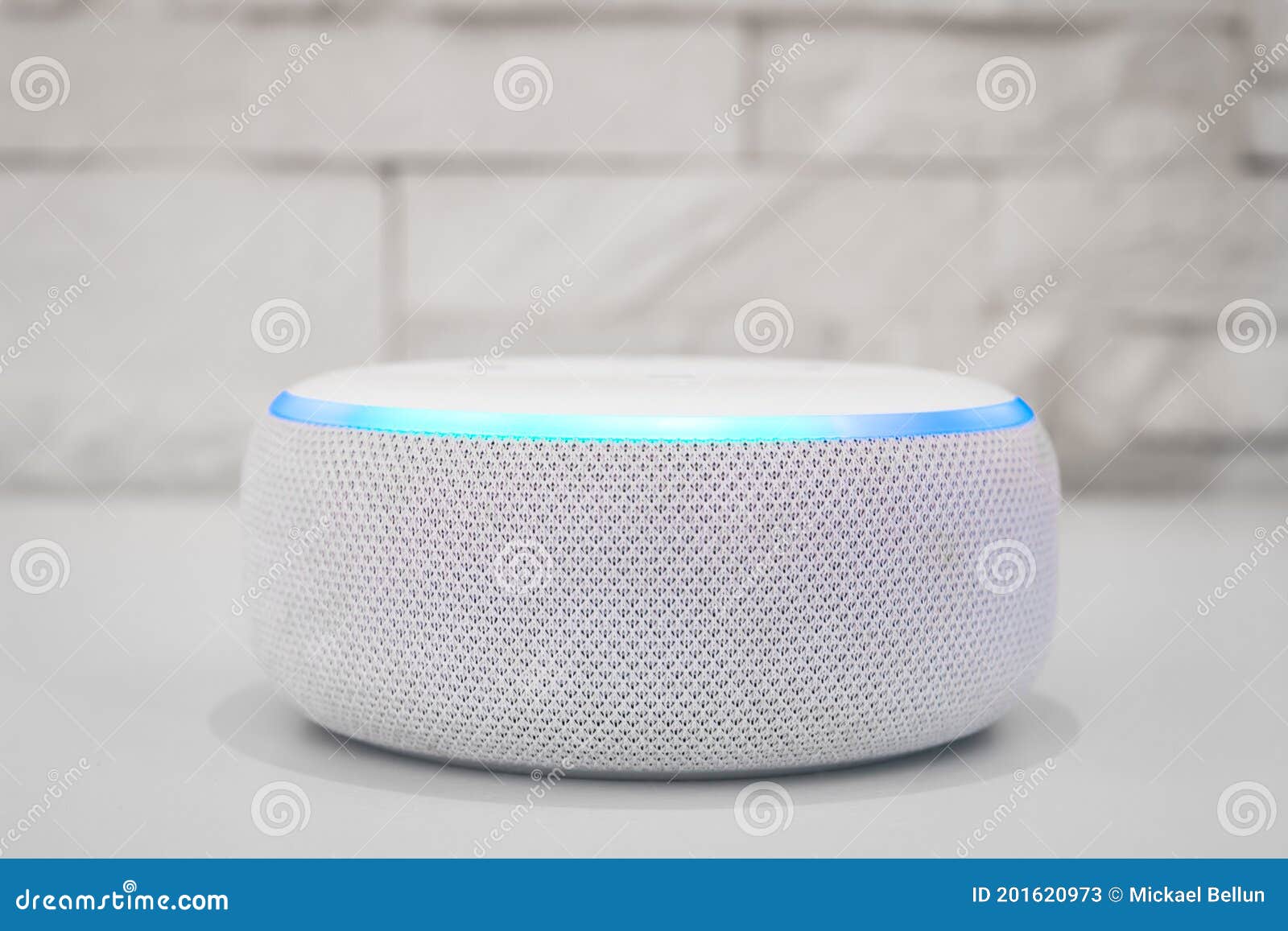 Amazon Echo Dot , Alexa Voice Controlled Speaker with Activated Voice