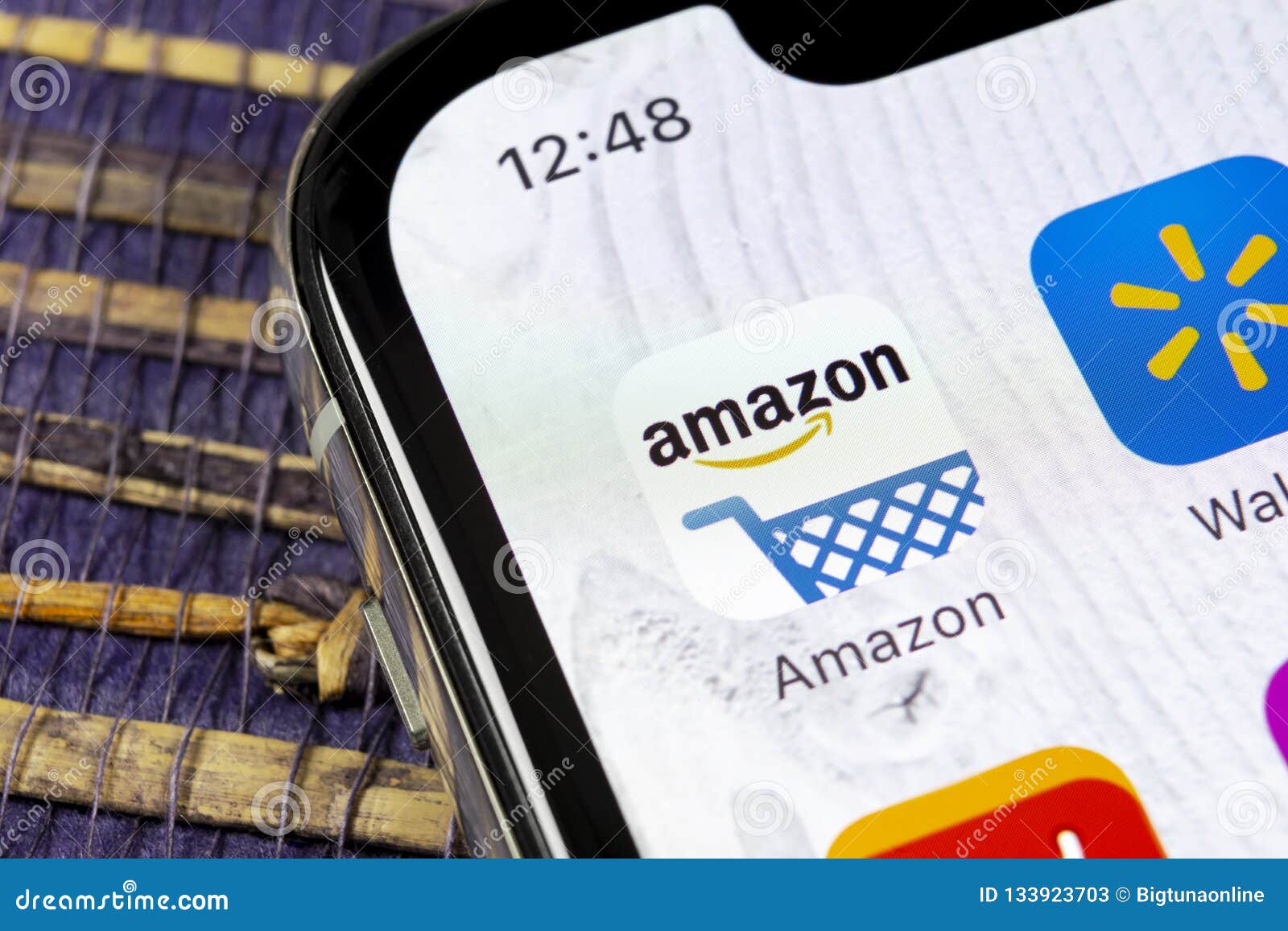 amazon photo app on iphone 5 amazon photo app on iphone 5