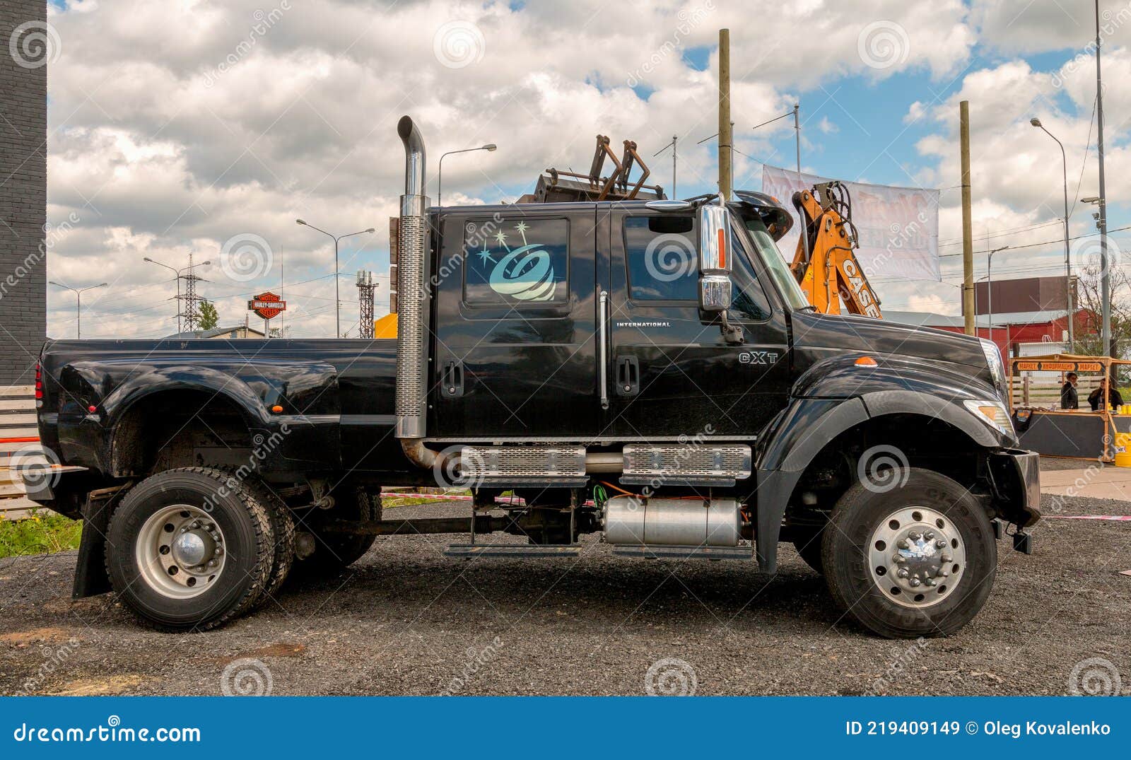 international cxt pickup truck