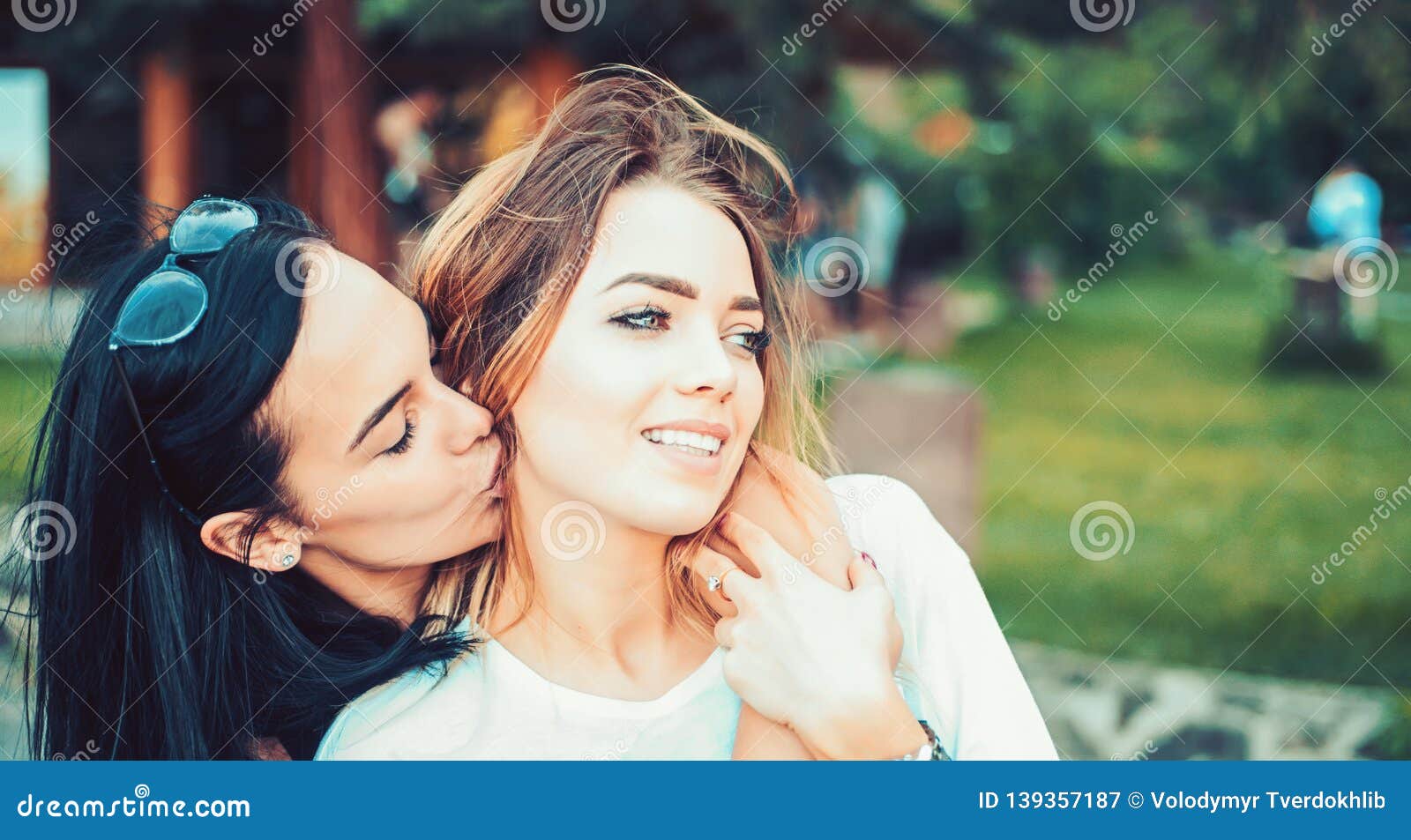 Amore E Desiderio Coppie Lesbiche Nell