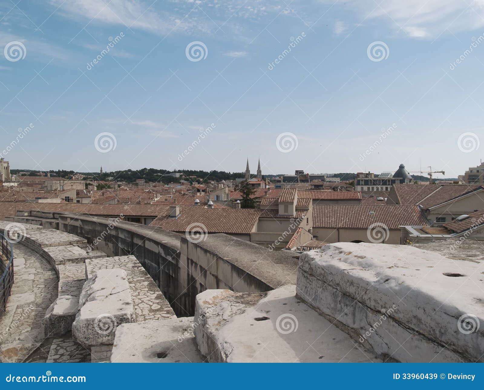 Amphitheatre Arles stockbild. Bild von rhone, himmel - 33960439