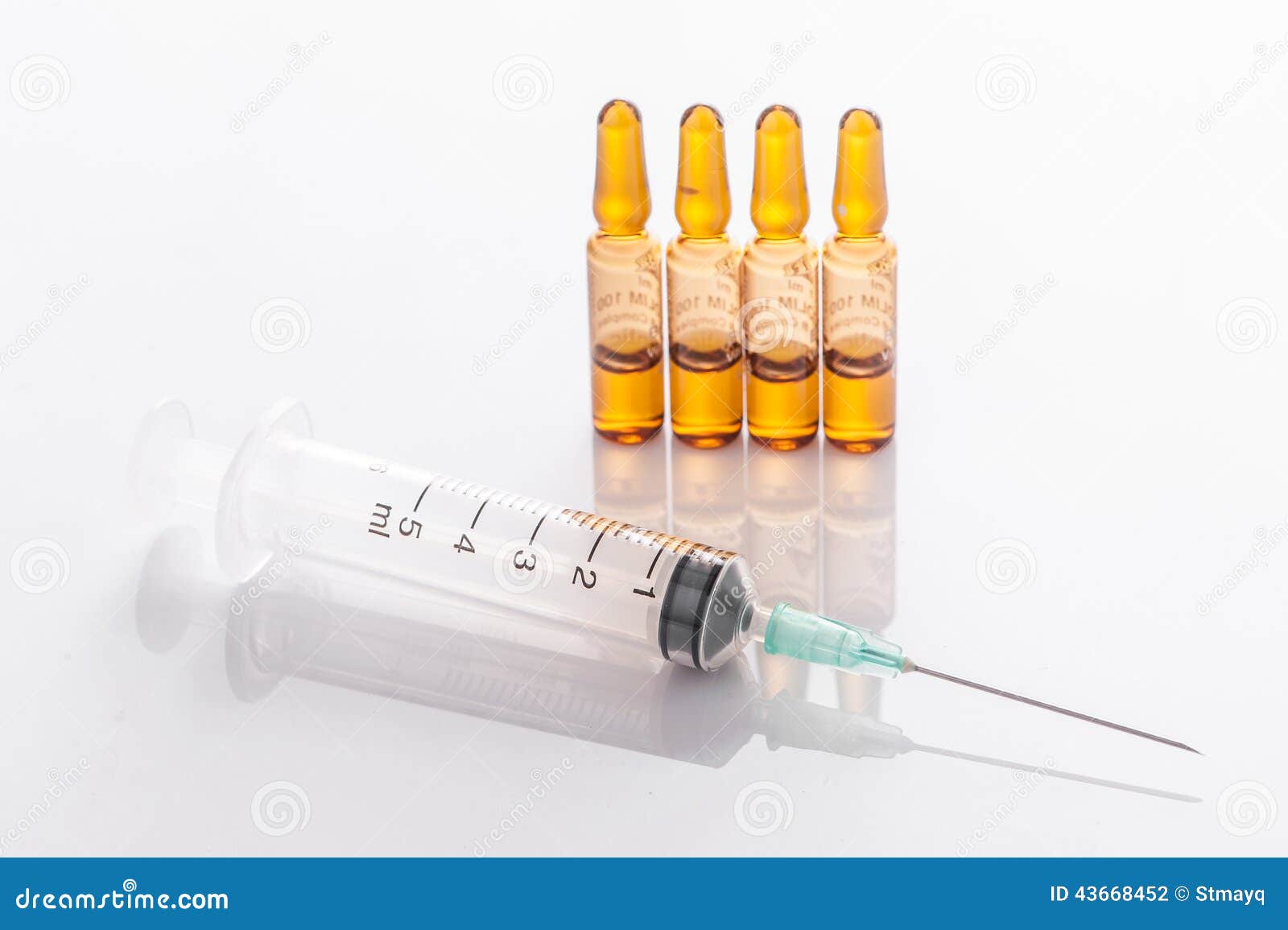 Ampoule Et Seringue Médicales Fioles De Médicaments Photo stock Image