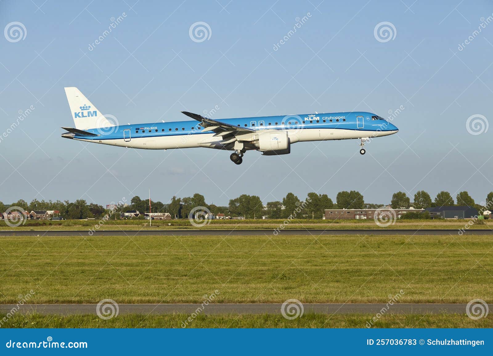 Amsterdam Airport Schiphol Embraer E195E2 Of KLM Cityhopper Lands