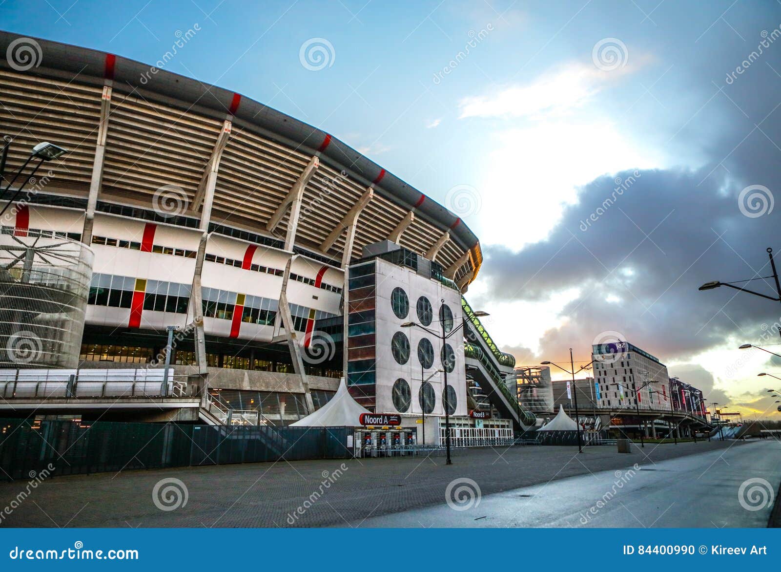 Amsterdam Arenastadion Das Grosste Stadion In Den Niederlanden Hauptstadion Fur Afc Ajax Und Die Niederlandische Nationalmannscha Redaktionelles Bild Bild Von Modern Ajax 84400990
