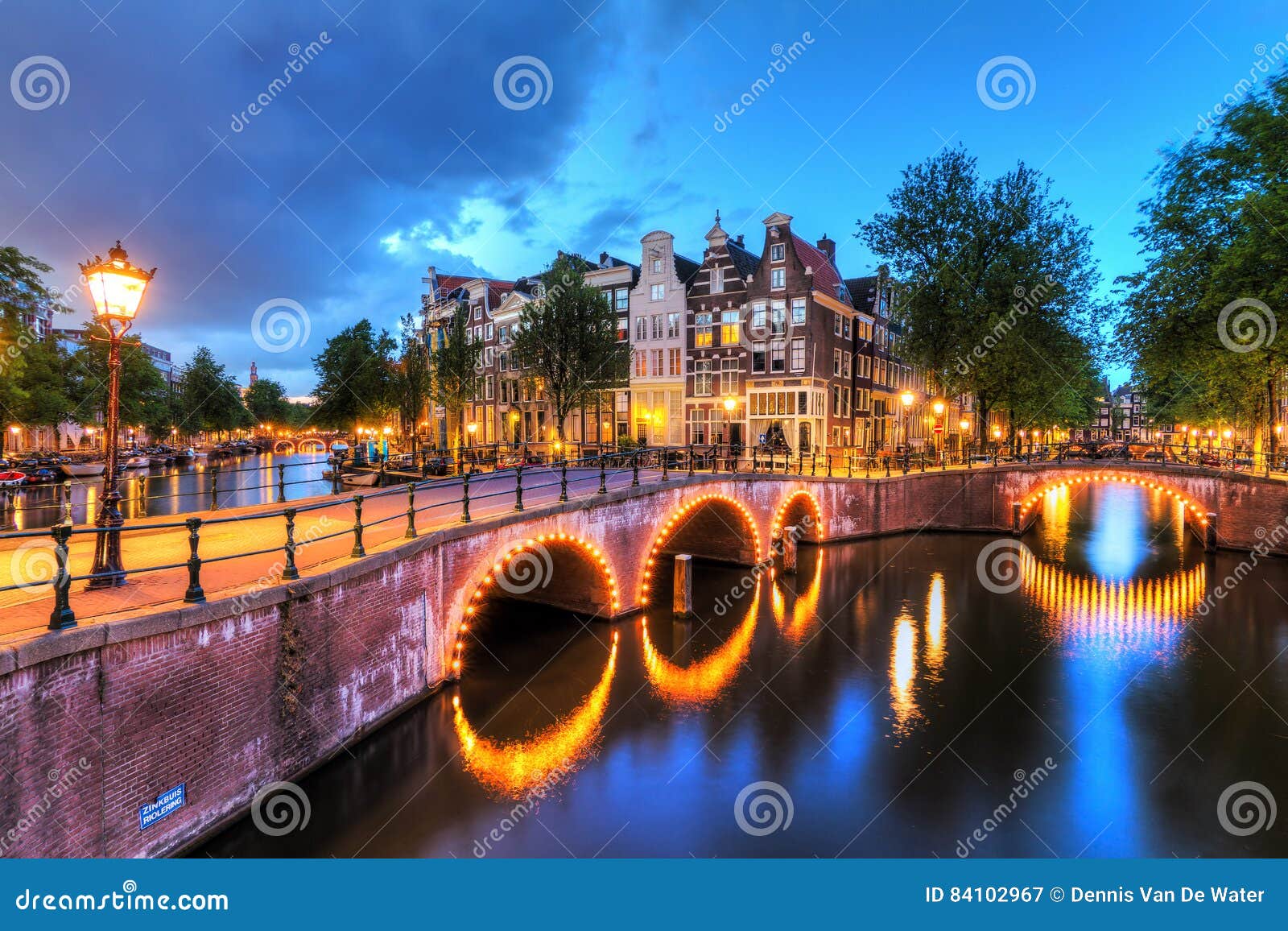 Hora En Ámsterdam