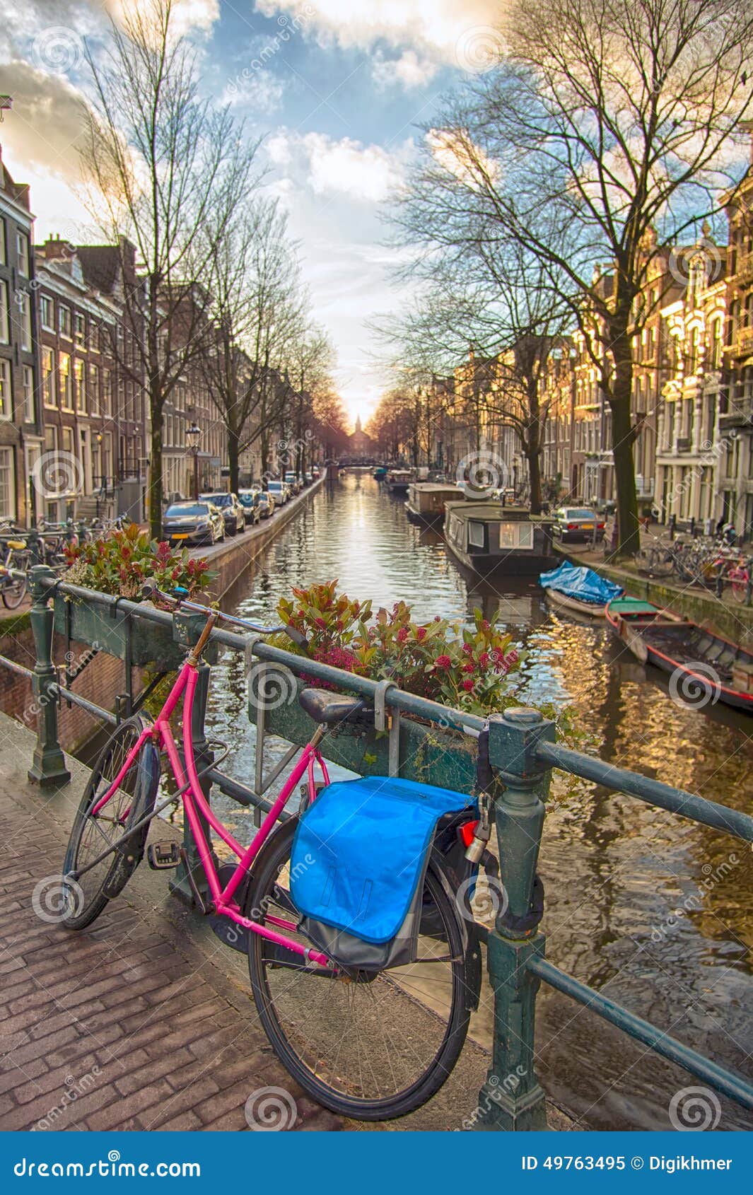 amsterdam iconic view