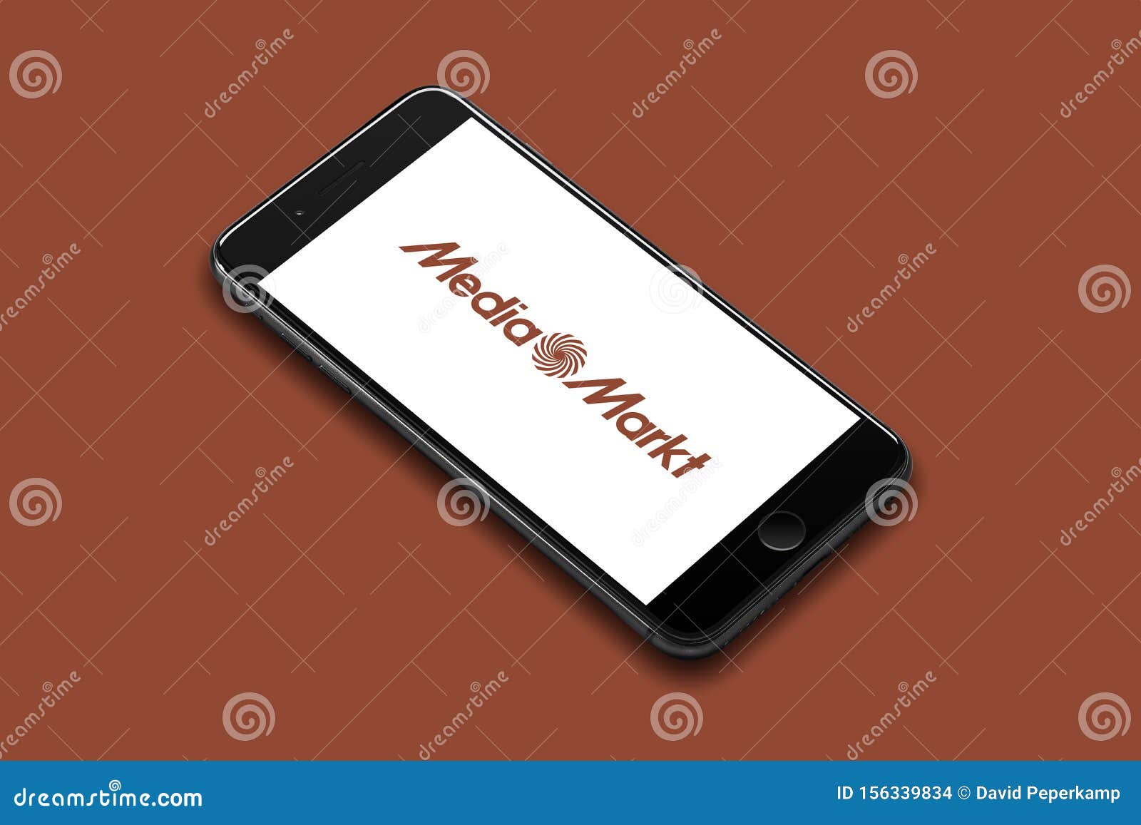 legaal Kracht Uil Amsterdam, the Netherlands, 08/18/2019, IPhone 8 Plus Smart Phone Lies on a  Flat Colored Surface. De Media Markt Corporated Logo O Editorial Stock  Image - Image of iphone, consumer: 156339834