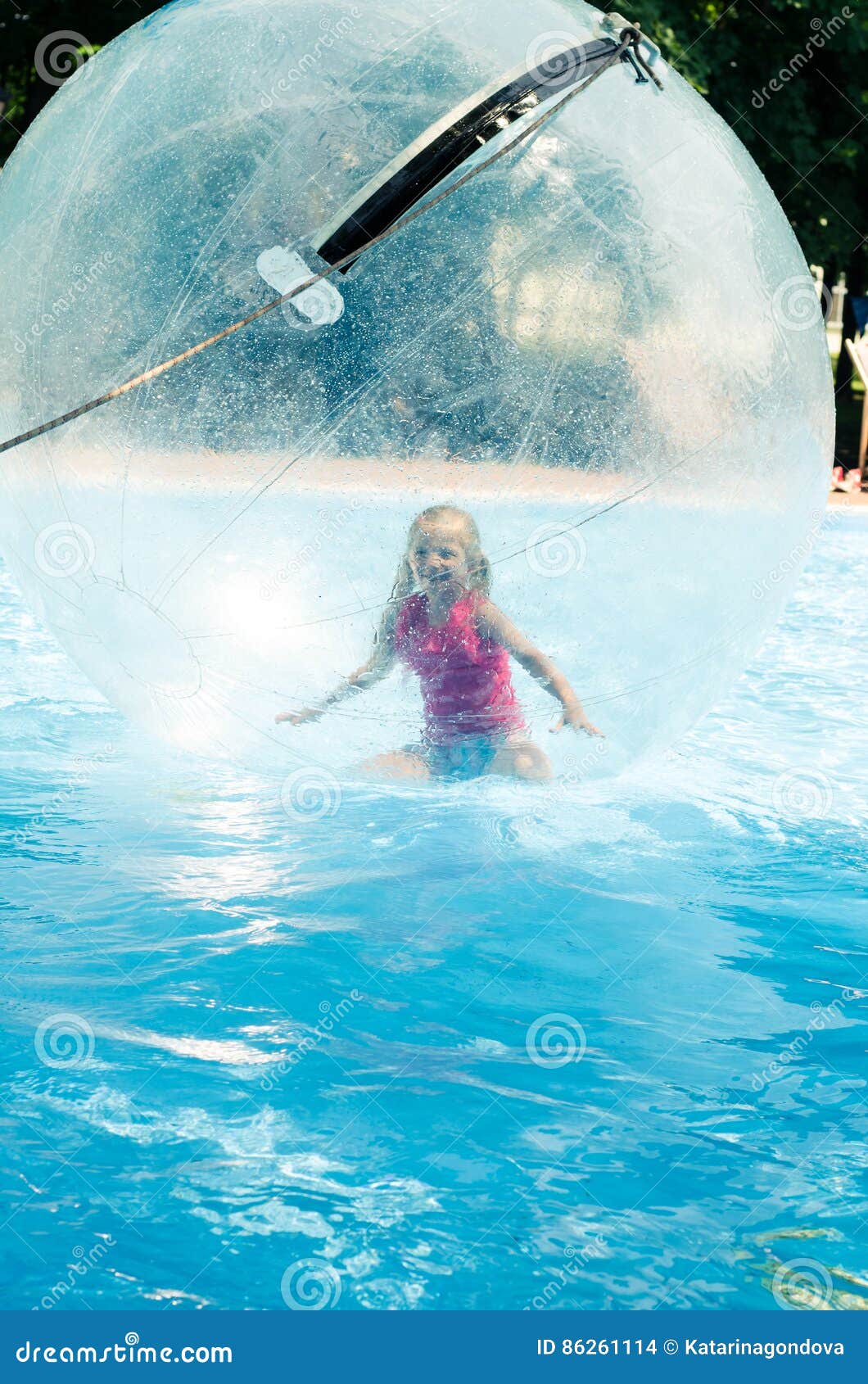 Chine 2m De Diamètre Boule De Marche De L'eau Gonflable – Acheter L'eau Gonflable Jouet Sur - Foto 3