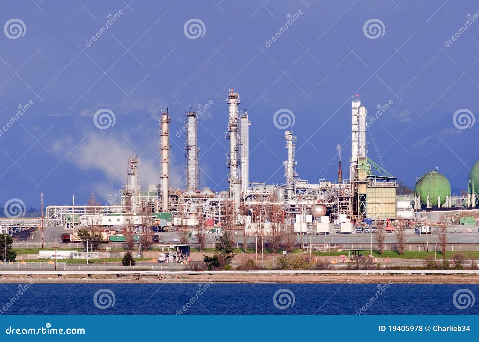 Anacortes Oil Refinery stock photo. Image of chimney 19405978