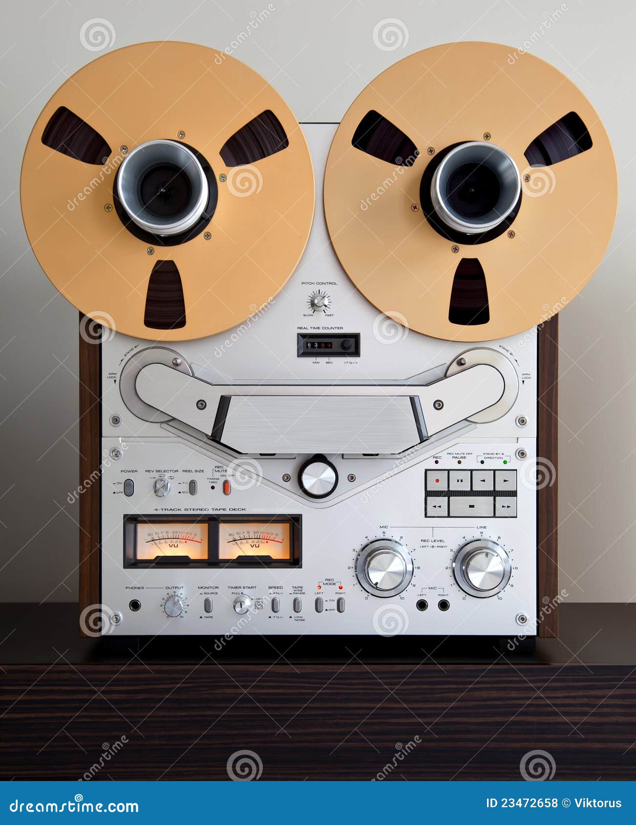 Analog Stereo Open Reel Tape Deck Recorder Stock Photo - Image of record,  golden: 23472658