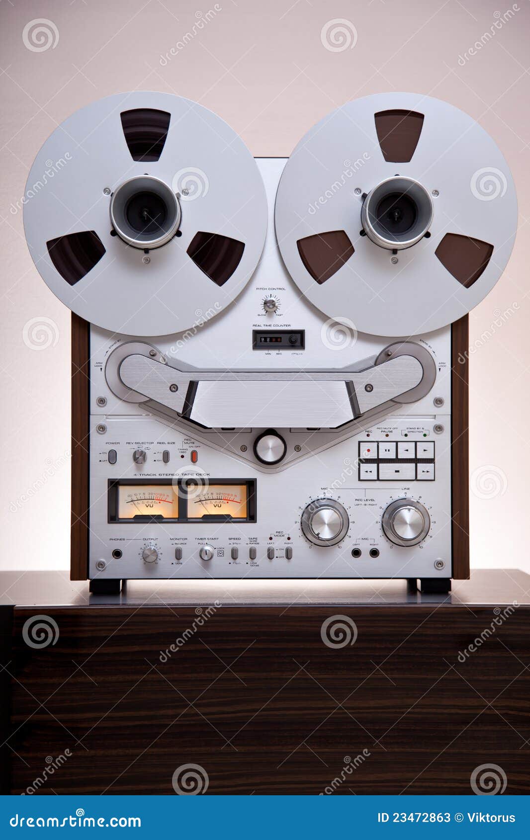 Analog Stereo Open Reel Tape Deck Recorder Stock Image - Image of record,  silver: 23472863