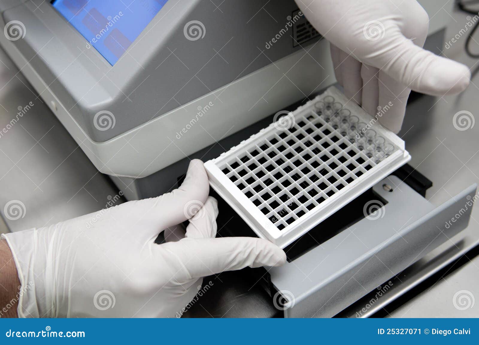 Analytical machine stock image. Image of clinic, experiment 25327071