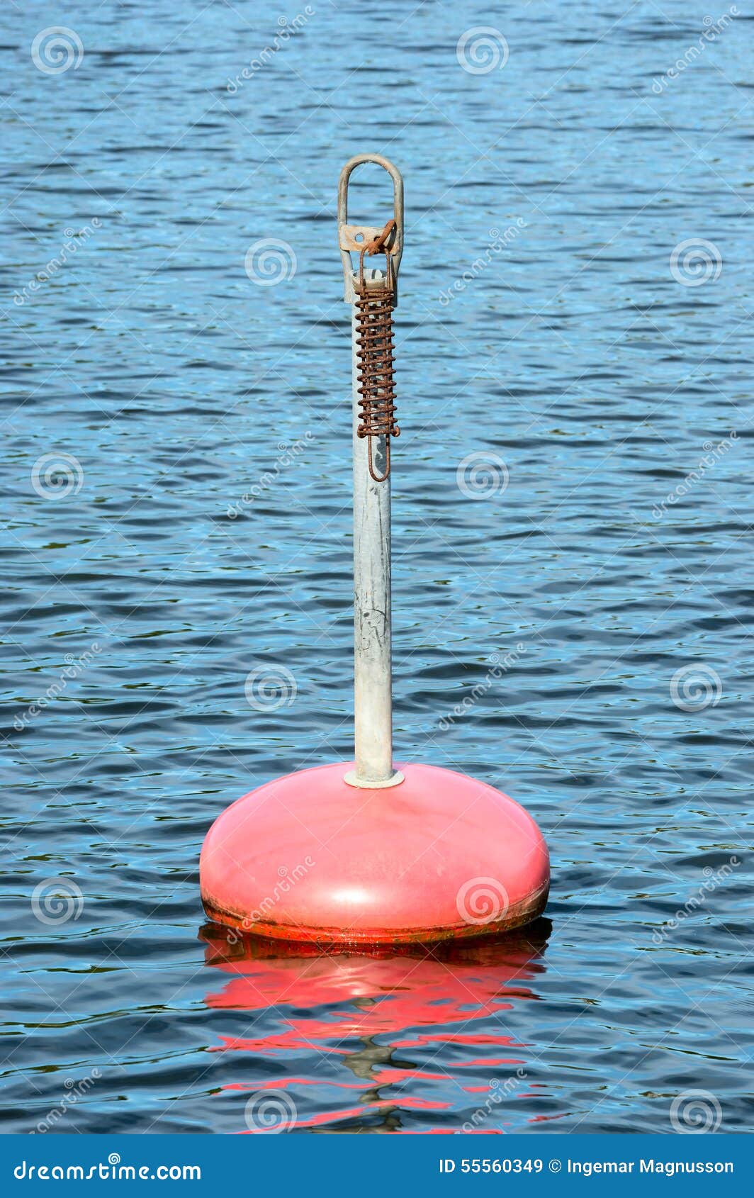 https://thumbs.dreamstime.com/z/anchor-buoy-red-metal-pole-spring-to-attach-rope-mooring-boat-55560349.jpg