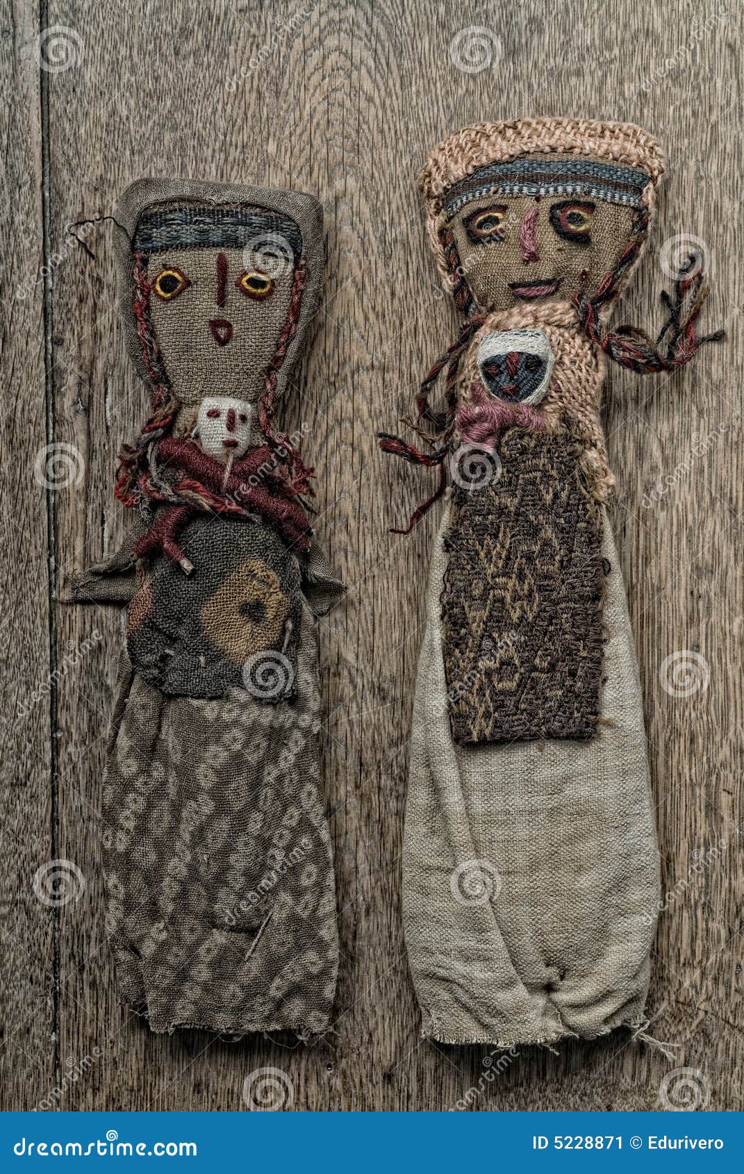 ancient andean dolls