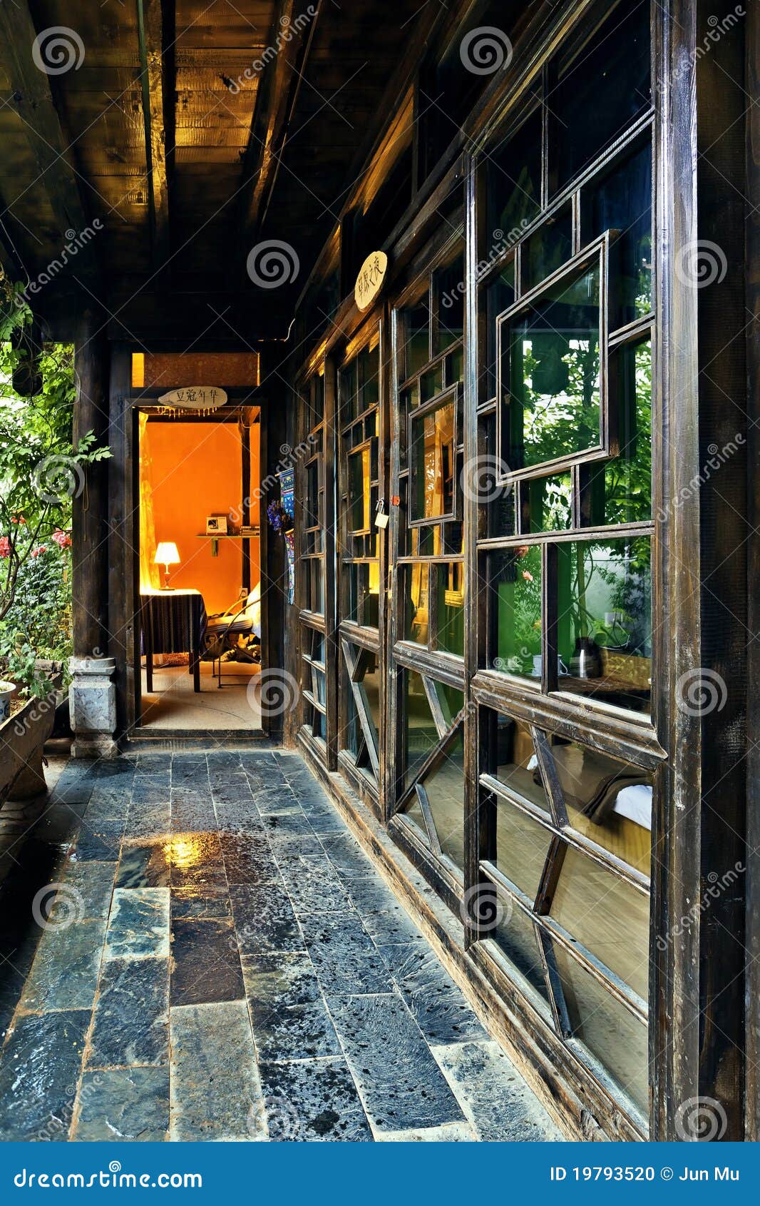 Ancient Chinese House Interior Stock Photo - Image: 19793520