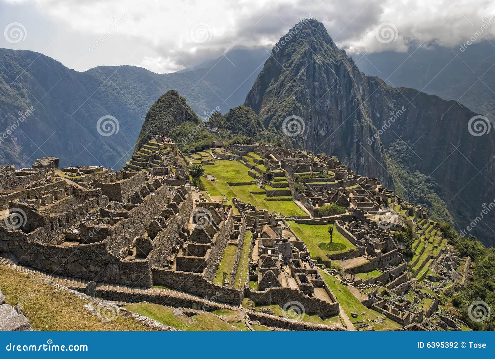 ancient inca ruins of machupicchu
