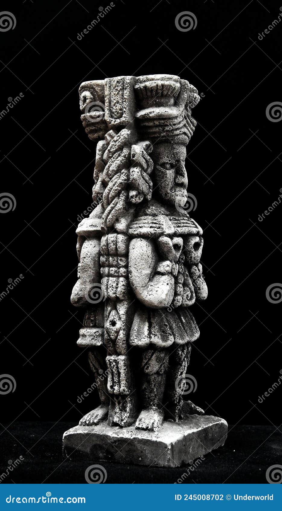 Ancient Mayan Statue editorial photography. Image of pyramid 245008702