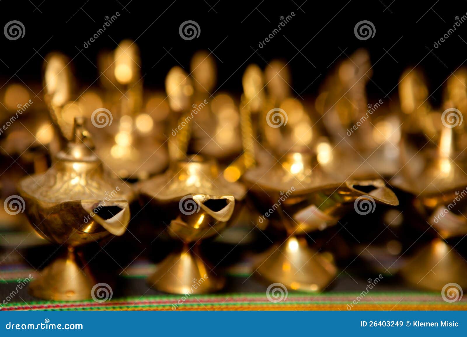 Ancient oil lamps stock image. Image of jinni, scheherazade 26403249