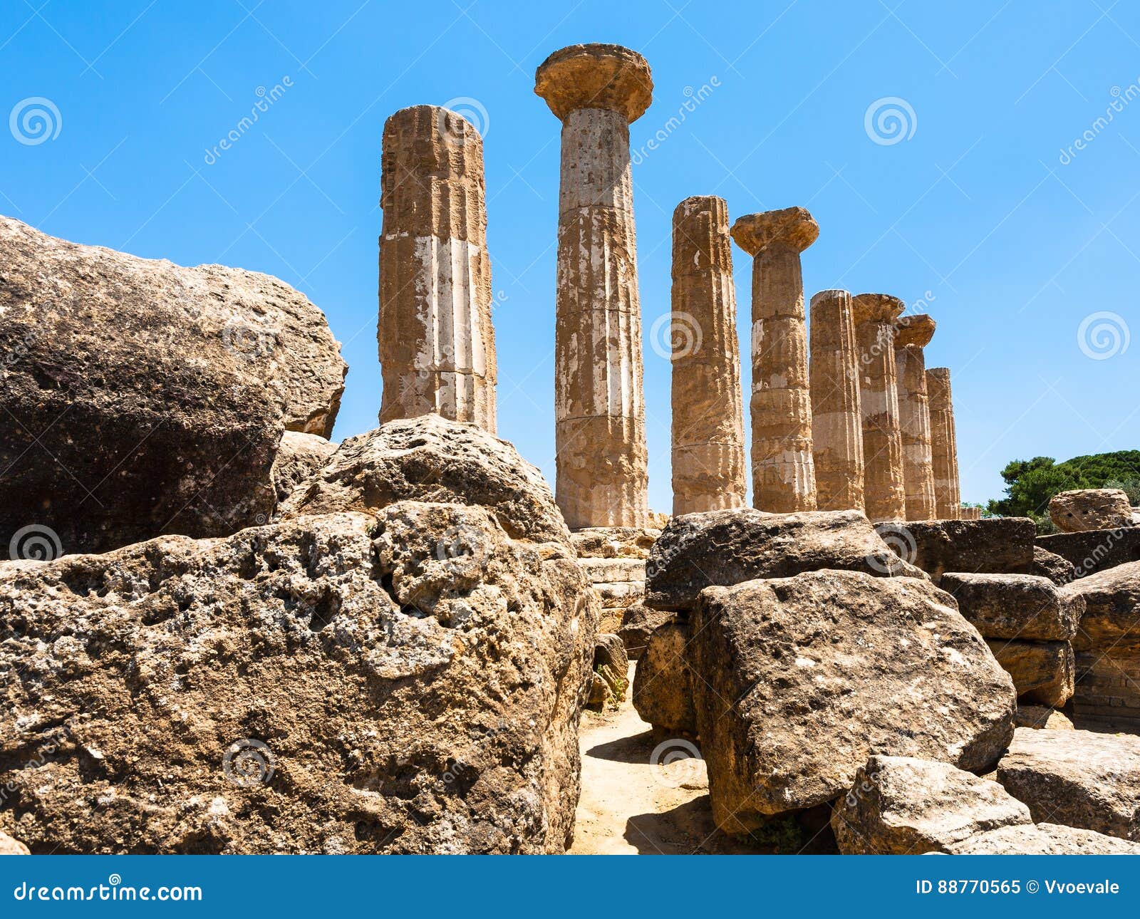 ancient temple of heracles tempio di eracle